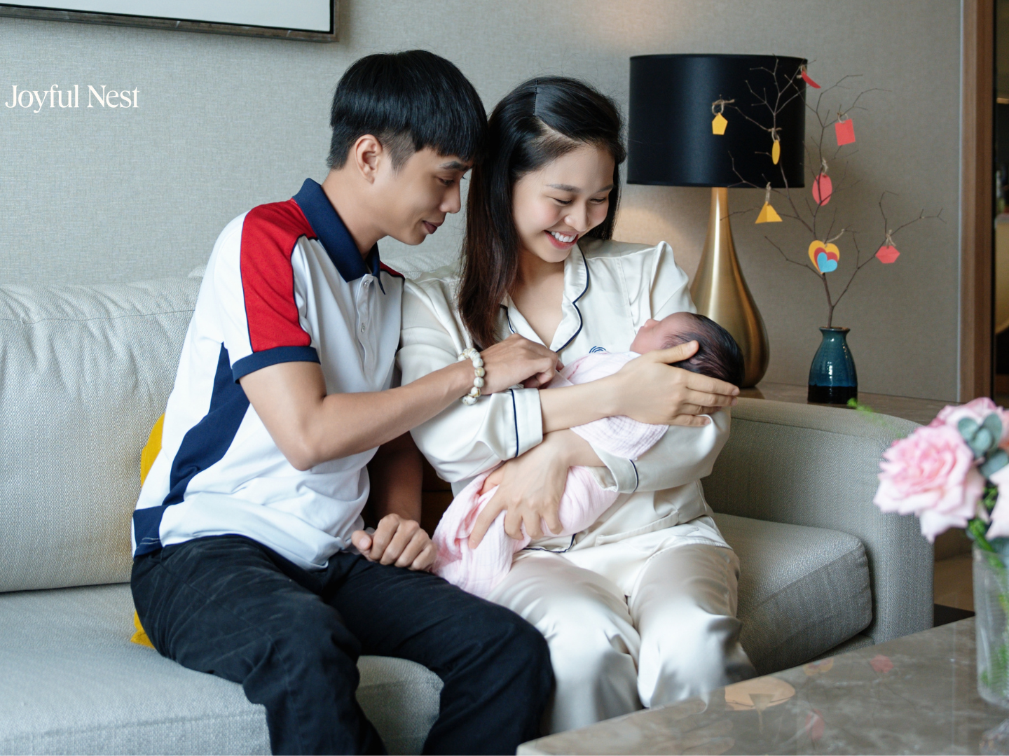 Ở cữ ở đâu tại TP. Hồ Chí Minh? So sánh 3 hình thức ở cữ: Ở cữ tại nhà, Chăm sóc tại bệnh viện, Ở cữ tại trung tâm Ở cữ ở đâu tại TP. Hồ Chí Minh? So sánh 3 hình thức ở cữ: Ở cữ tại nhà, Chăm sóc tại bệnh viện, Ở cữ tại trung tâm